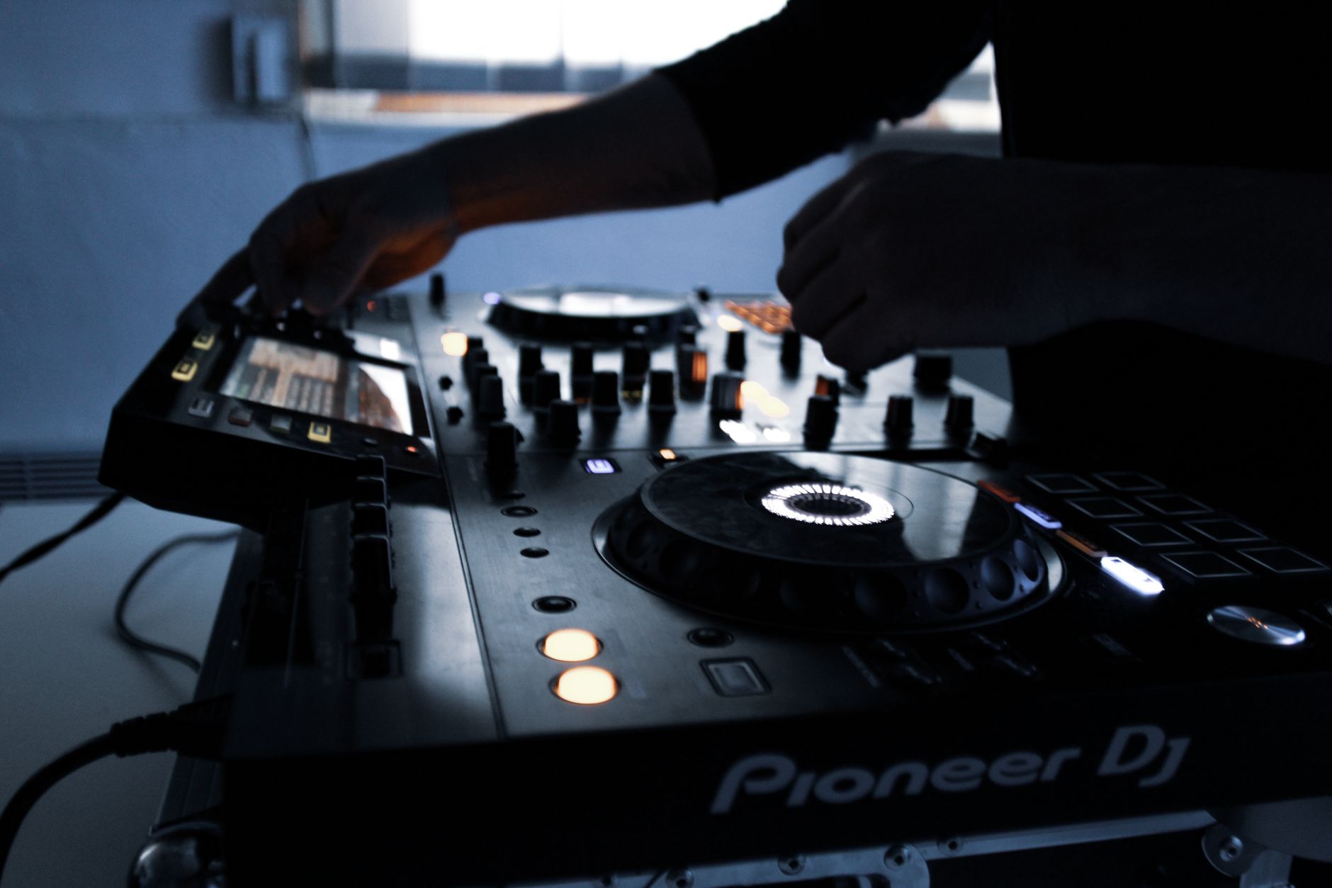 DJ équipe à Melun